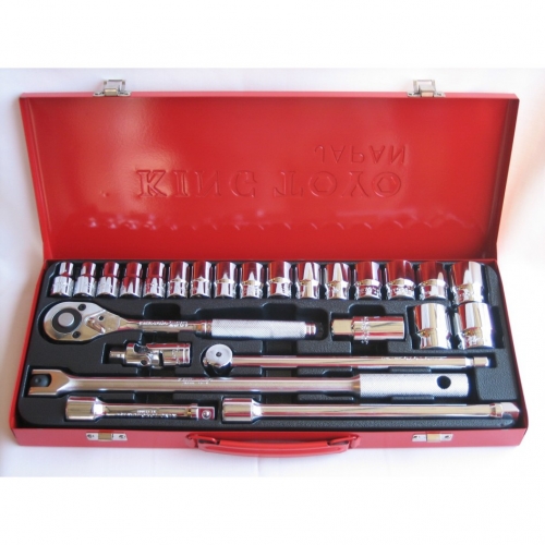 KING TOYO 12 POINT SOCKET SET 1/2